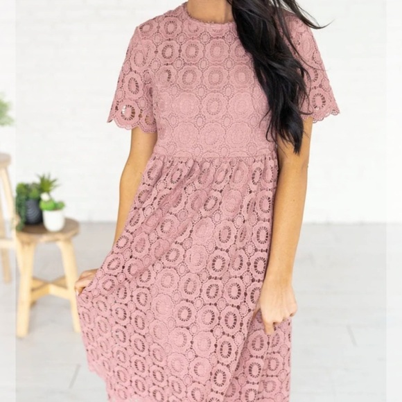 Mauve Pink Lace Midi Dress NWT - Picture 3 of 5